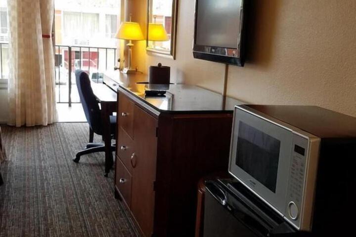 Sun Inn And Suites Kissimmee Exteriör bild